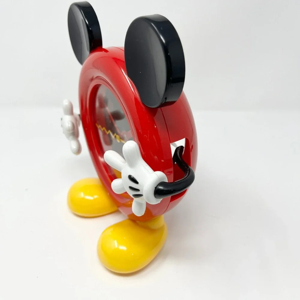 Mickey Mouse Disneyland Hong Kong Clock Disney Swinging Arms Woking